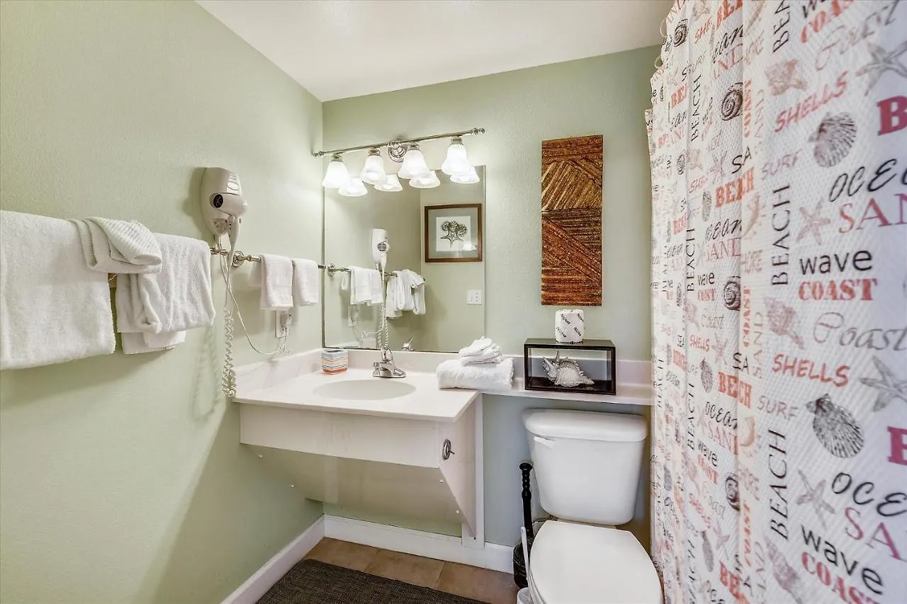 Apartment Shores Of Panama 204 - 2Nd Floor 2 Bedroom Sleeps 8, Same Floor Reserved Parking, Free Fun Condo Panama City Beach