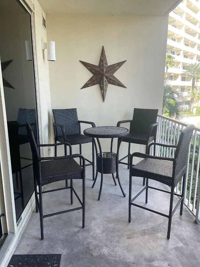 Appartamento Shores Of Panama 204 - 2Nd Floor 2 Bedroom Sleeps 8, Same Floor Reserved Parking, Free Fun Condo Panama City Beach Stati Uniti